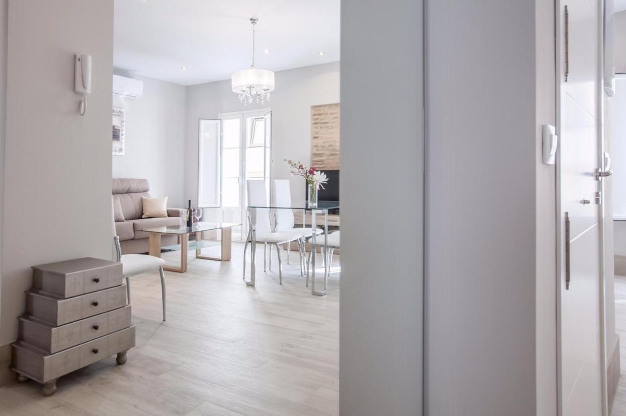 Atico Duplex Gran Terraza ↑ Calidades 2 Hab 2Banos Apartment Sevilla Bagian luar foto